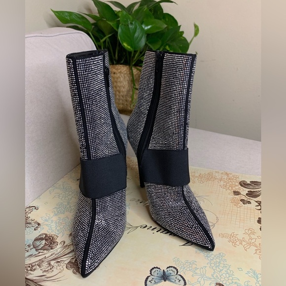 Topshop Black and Silver Heeled Boots with Stiletto Heel - Picture 5 of 8